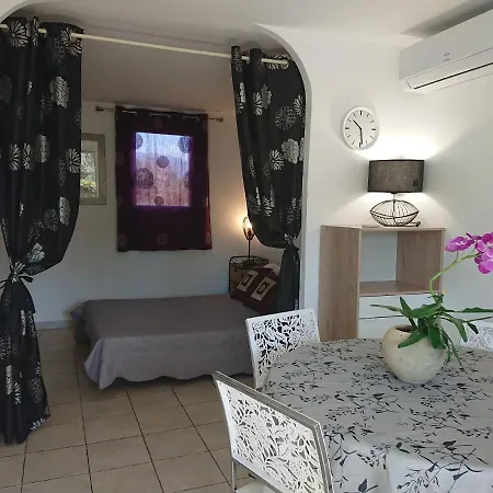 Semesterbostad Locations Au Centre-ville De Porto-vecchio, Jardin, Terrasse, Parking Prive Porto-Vecchio (Corsica)