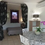Ferienhaus Locations Au Centre-ville De Porto-vecchio, Jardin, Terrasse, Parking Prive Porto-Vecchio (Corsica)
