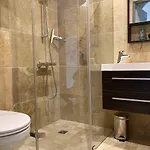 Locations Au Centre-ville De Porto-vecchio, Jardin, Terrasse, Parking Prive * Porto-Vecchio (Corsica)