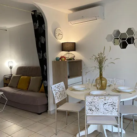 Сasa de vacaciones Locations Au Centre-ville De Porto-vecchio, Jardin, Terrasse, Parking Privé *